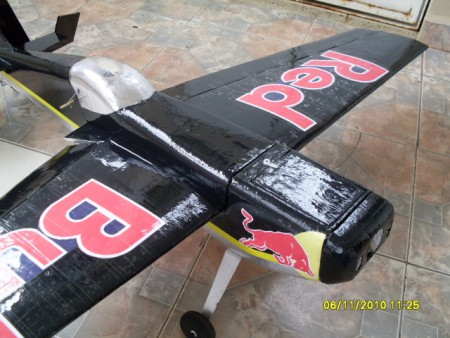 Edge 540 Red-bull